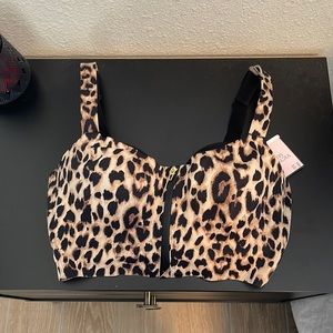 Victoria Secret Front Close sports bra size 36DD